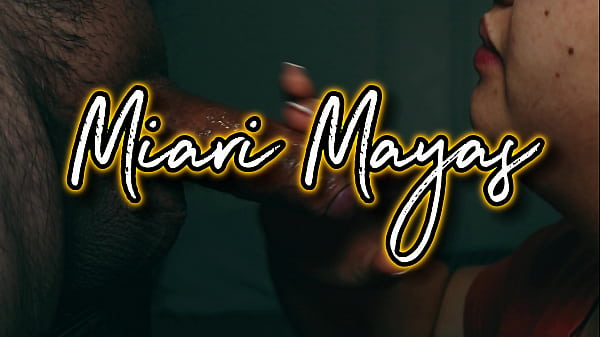 Aku dari makan kalkun pas Thanksgiving, malah beralih ke ngemut kontol! (Miari Mayas)