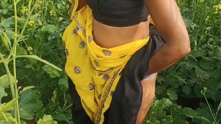 ममता को सरसों के खेत में उसके पति ने मौका देखकर जोरदार चुदाई दी, बाहर खुले में साफ हिंदी आवाज़