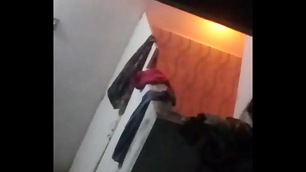 Mandi India bikin basah kuyup, badan dan batin terasa panas.