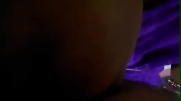 Tante Genit, Pantat Montok, Pipi Seksi Desi