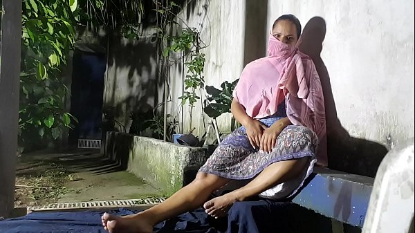 Desi fantasi basah bikin makin pengen