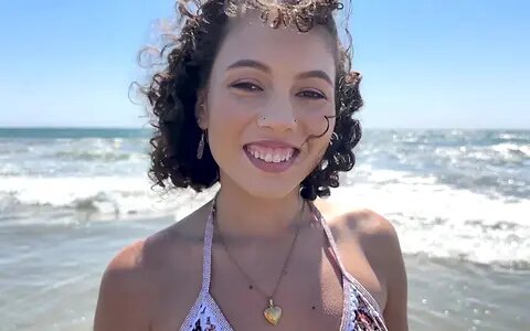 Ngentot! – Satine Summers, Si Nympho Bertindik, Siap Digilas!