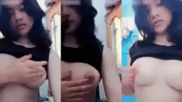 VCS bocil sambil mainin pentil montok