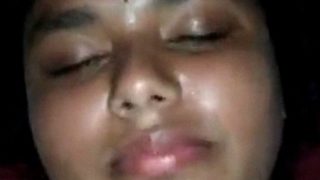 Video mesum cewek India seksi lagi haid bocor di internet