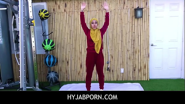 HyjabPorn – Trainer Bugil Ngewe Gadis Arab Eksotis Sampai Mampus