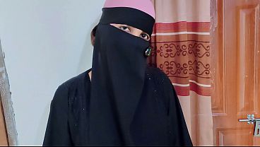 Jasmine si hijab jalang digenjot orang asing brutal