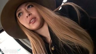 Blonde cewek Jepang pengen ngeblow dan kontol dalem di memek biar kena creampie panas