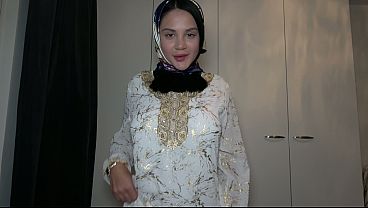 POV – Ngewein Step Sis Muslimah Pake Hijab, Romantis Banget