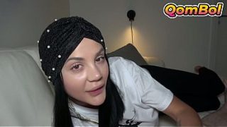 Ngencengin Abis, Ngewein Adik Tiri Jilbab Turki Elnaz