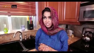 Hot Arab Muslim digenjot kontol cowok, video XXX panas banget