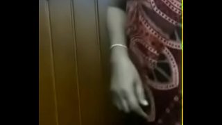INI BIBI INDIA MUKA NAFSU, PENTOL BESAR DIJEPIT SAMPE MUNCUL