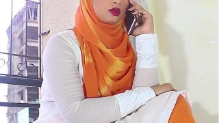 Salma cewek muslim hot ngewe temen pake audio hindi, suara mesum bikin makin greget