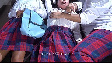 XXX Adek tiri India sama kakak tiri ngewe bareng, hot abis!