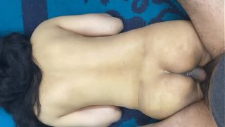 Ngentot istri orang di India, pijat pantat montok dihajar kontol gede keras.