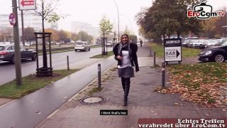 Gadis Turki Jerman diangkut paksa buat ngewe publik di pinggir jalan