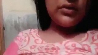Bhabhi Savita pamer tetek montok bikin makin bernafsu