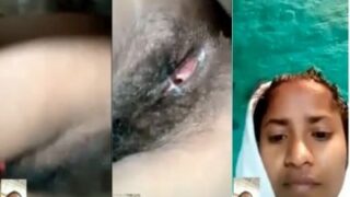 Ibu montok Pakistan pamer tetek dan memek basah