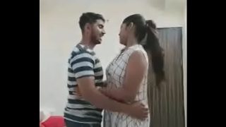 Lucu banget sih desi, bikin ngilu di dalem