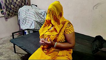 Mausi India lagi ngentot, memeknya basah kuyup digenjot