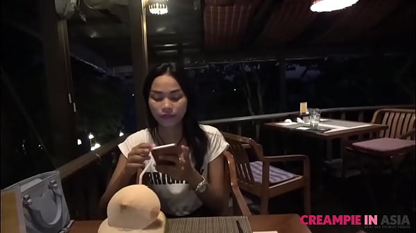 Anak ABG Thailand dimuntahin sperma di dalem, gapake sensor, hot abis.