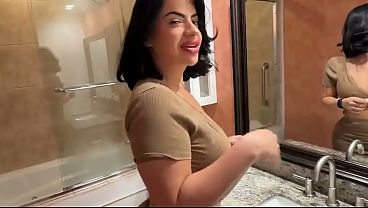 Ibu tiri latin montok minta ngewe, Lissa Aires, fantasi rumah tangga, Scott Stark