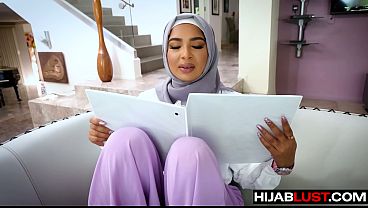 Hijab babe babi belajar ngewe biar makin betah – hijab panas
