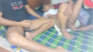 Step brother sama step sister Bangladesh yang baru nikah, lagi panas-panasnya main di kamar, nggak kuat nahan nafsu.