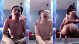 Kakak adik ngentot panas di samping galon, bikin makin basah.