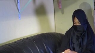 Komposisi jasa para pelacur Pakistan yang bikin nafsu menggebu