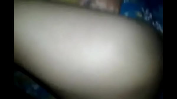 Desi bhabhi di kamar, siap digoda dan digebukin